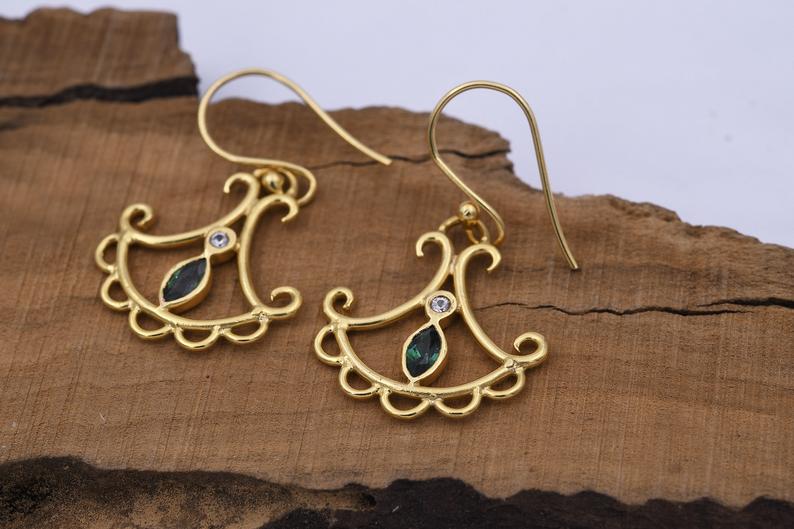 LV Wood Earrings S00 - Fashion Jewelry